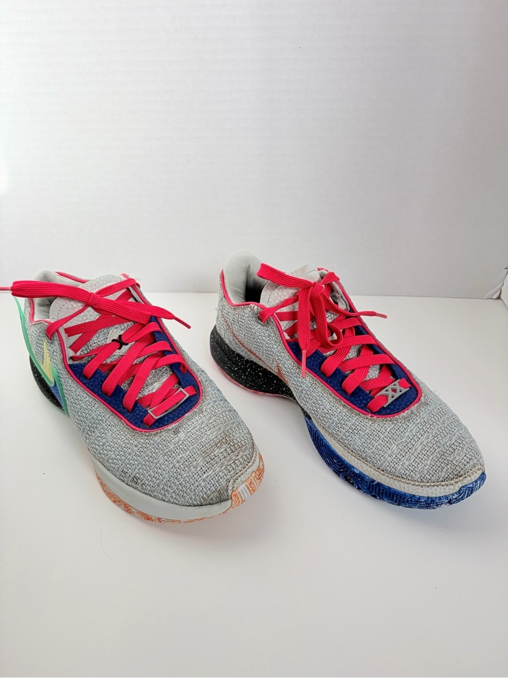 Nike Lifer Basketball Sneakers LeBron 20 Low Top Multicolor Grey Blue Size 7.5 - Picture 2 of 16